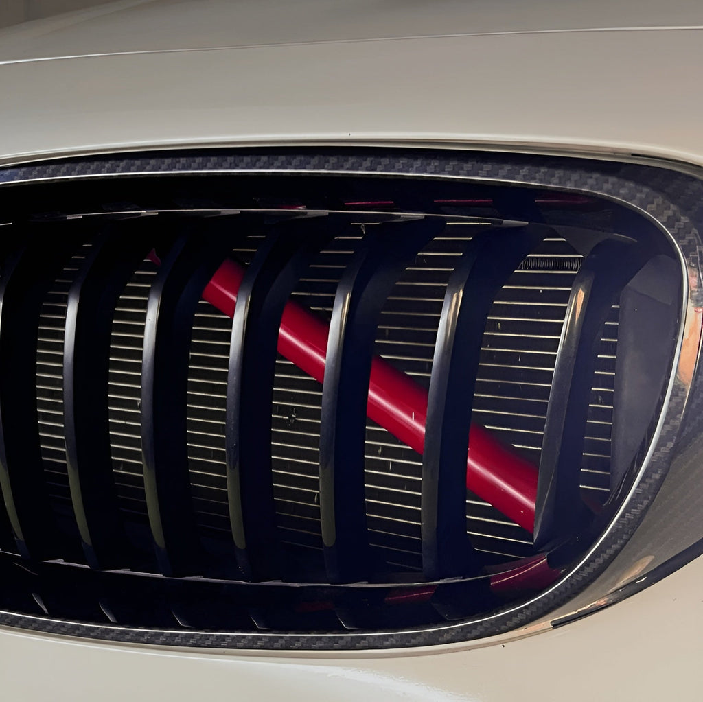 V-Brace Trim Vinyl Covers Front Grille Blue Red Yellow Green White Orange for BMW F, E and G-Series 2 / 3 / 4 / 5 / 6 / 7 F22 F30 F32 G20 G30 F10 F13 F01