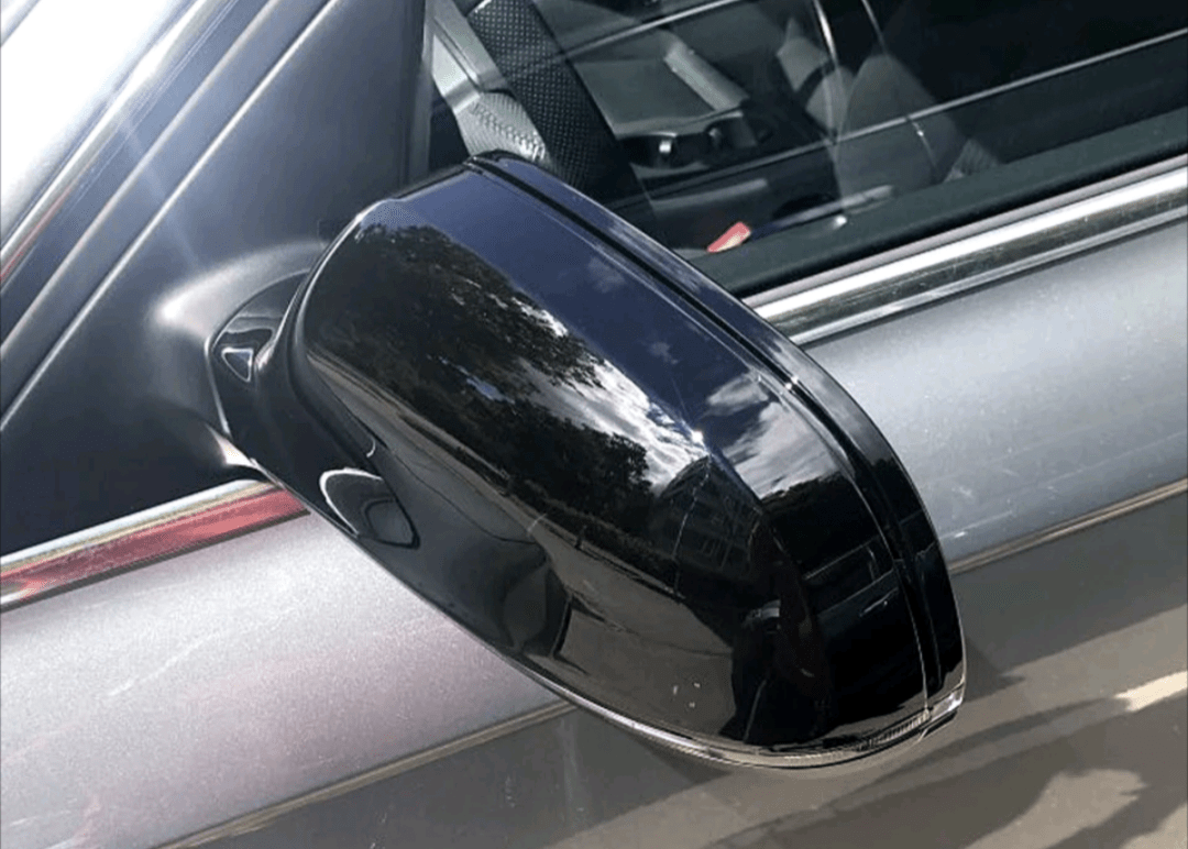 Glossy black mirror caps for Audi A6 C6 (2008 to 2010)