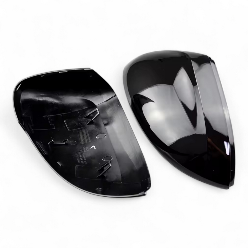 Volkswagen Passat B8 glossy black mirror caps (MY 2015-2020)