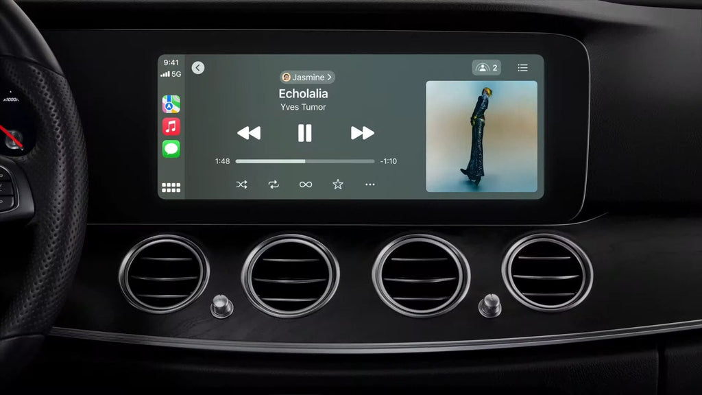 Wireless Apple CarPlay/AndroidAuto retrofit kit for Mercedes GLA X156 (2012-2016)
